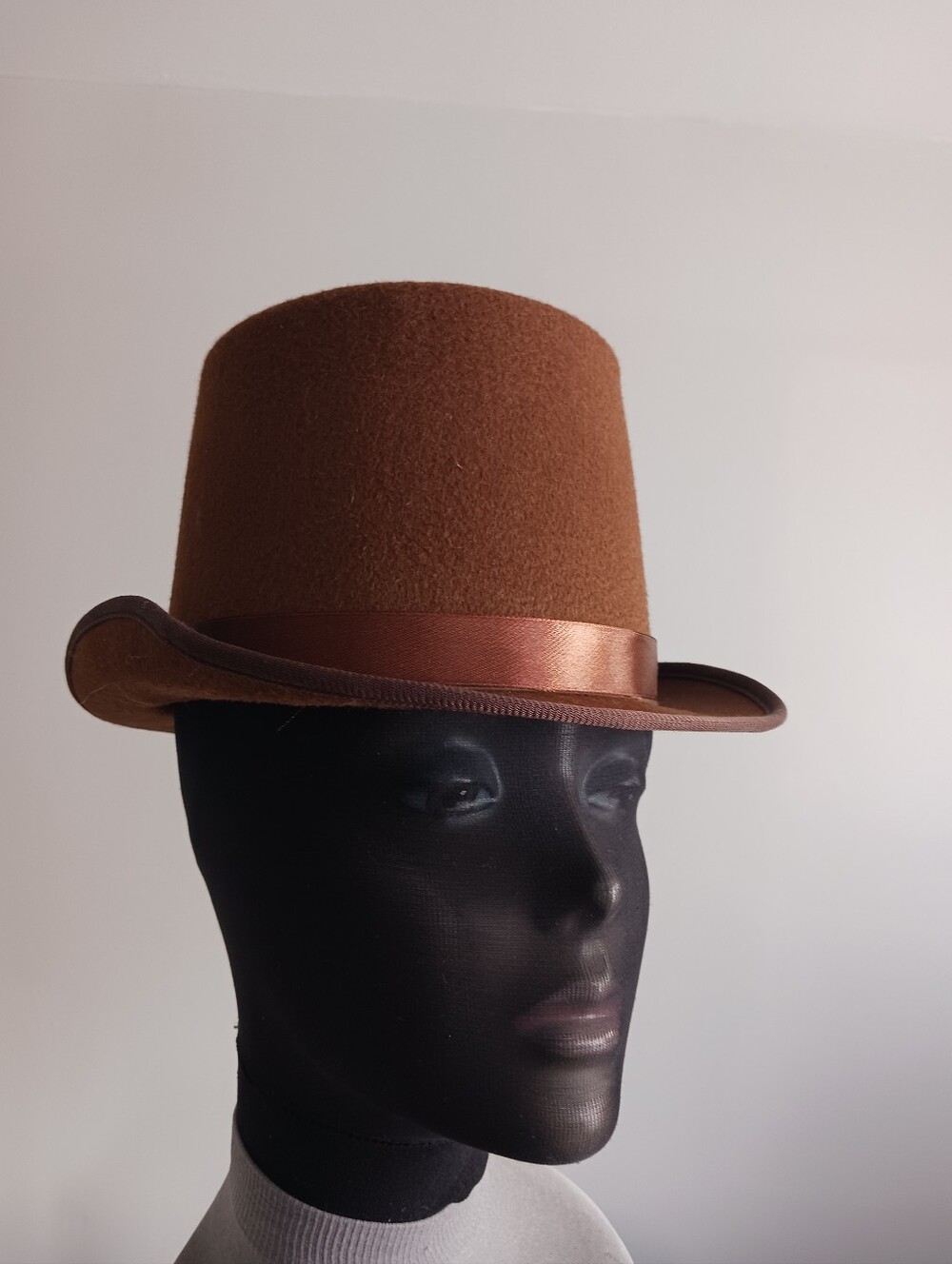 Brown Felt Coachmans Top Hat Costume Accessory Small Top NWOT - Picture 6 of 12